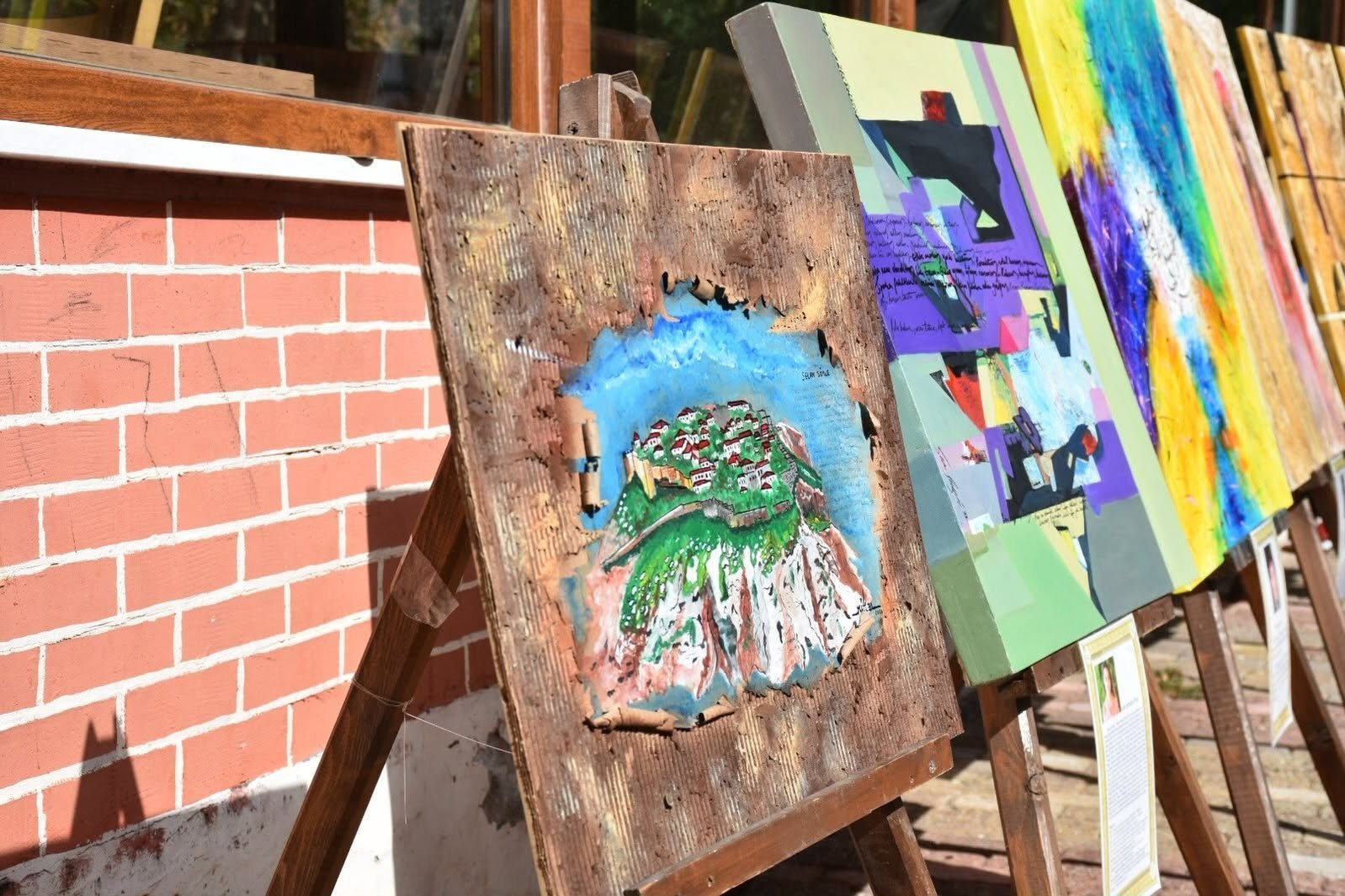 Galeri fotoğrafı 9
